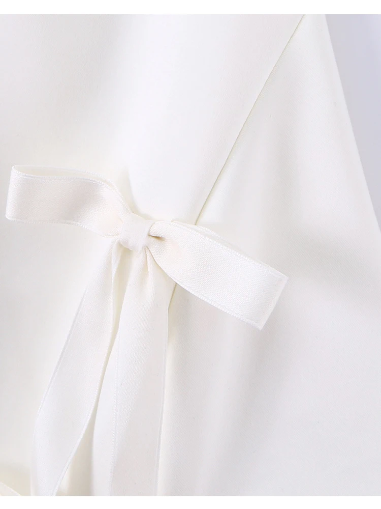 Women's Bow Halter Top 2025 New Sleeveless Backless Sexy Short Tops Fashion Personality Elegant Summer Top