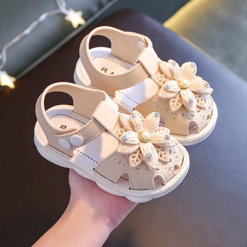 

2023New Summer Kids Fashion Covered Toes Soft Girl Pink Flower Children Snap Button Flat Casual Non-slip Sweet Princess Sandals