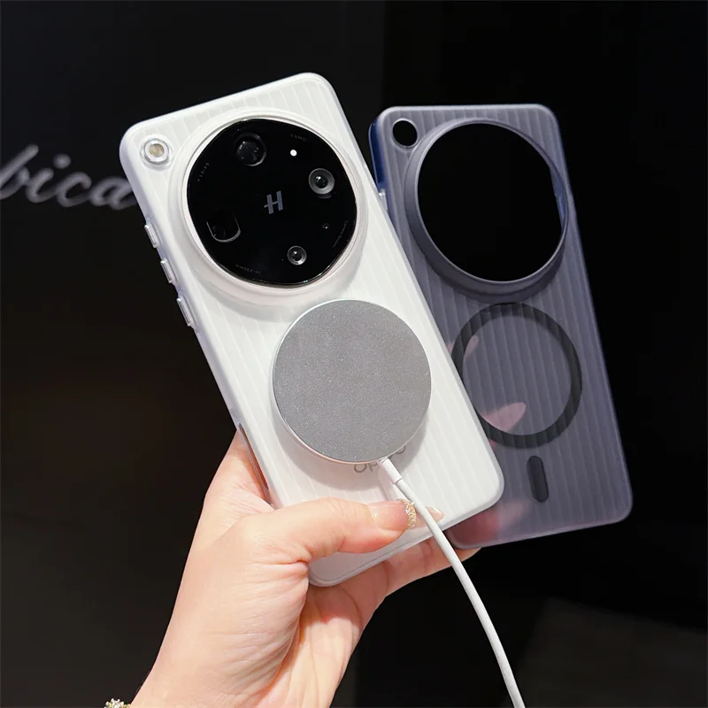 Enhanced Transparent Corrugated Magnetic Wireless Charging Case - Matte Finish, Hard Cover