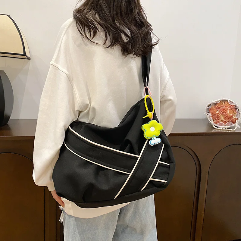 thumbnail image 1 of Bolsos de mano Bolso de mujer 2023 Bandolera de diseñador Bolso bandolera grande de lujo para mujer Bolsos de mano de lona con cremallera para niña, 1 of 4