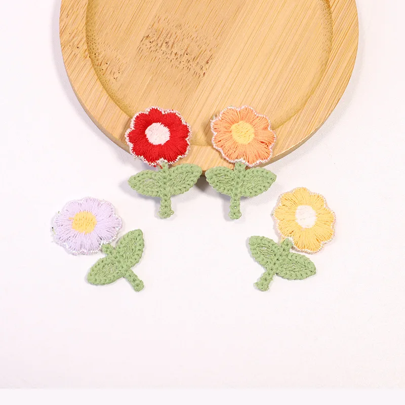 

20PCS Explosion of colourful flowers clothing patches clothing accessories fashionable colour polyester bright silk edge small