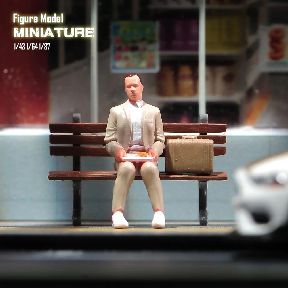 

Resin Handmade Painted1/87 1/64 1/43 Movie Character Hanks Diorama Figure Model Miniature Creative Photography Display