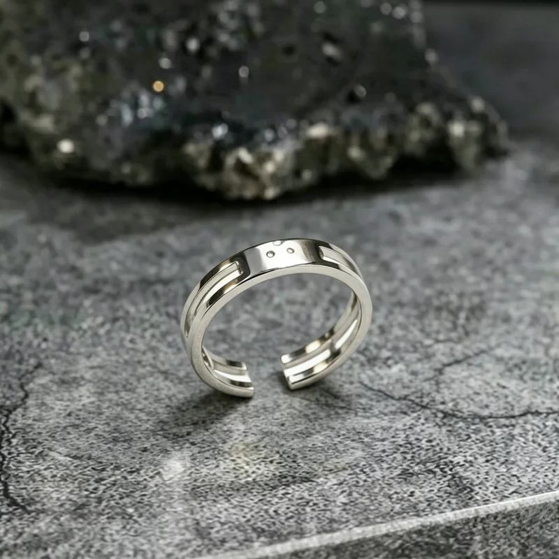 Elegant Oval Hollow Metal Ring Set for Women - Minimalist Handmade Jewelry Gift