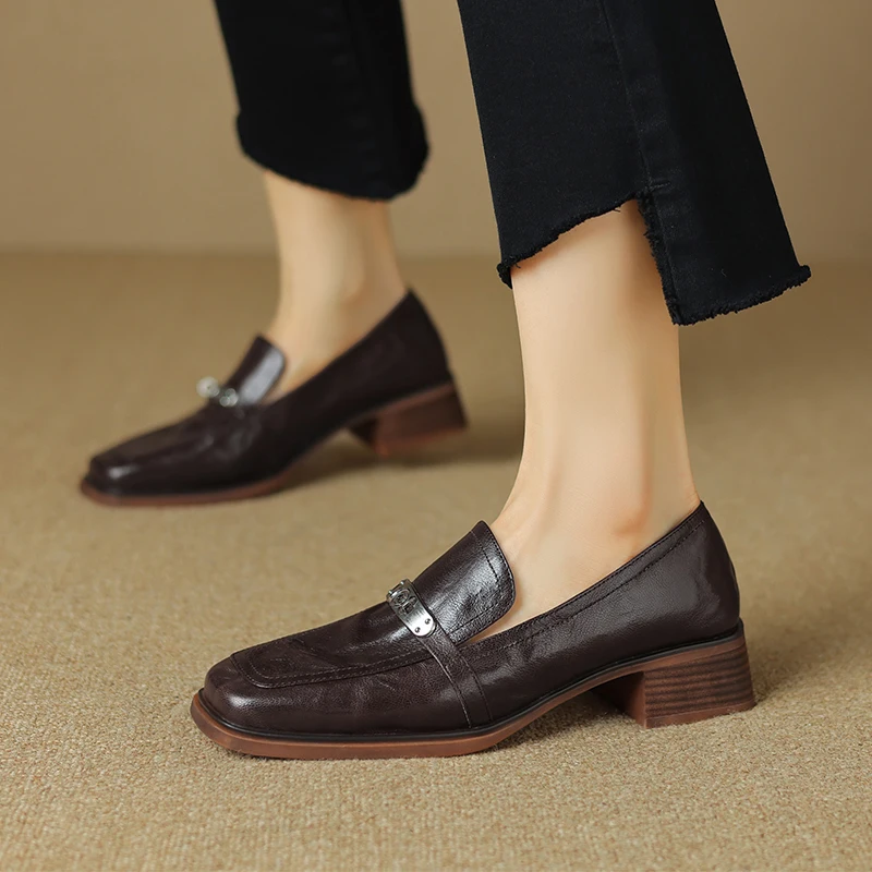 

Heihaian Loafers 2023 Fall New Retro Style Commuter Single Shoes Metal Embellished Square Toe Chunky Heels For Women 34-41