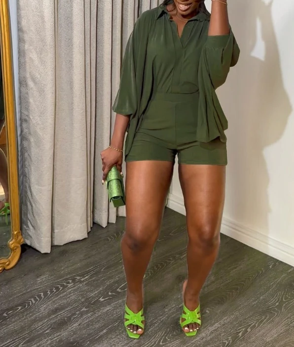 Women's Summer Fashion Casual Wear V-Neck Solid Color Bat Sleeve Shirt Loose Long Sleeved Top Shorts Two-Piece Set