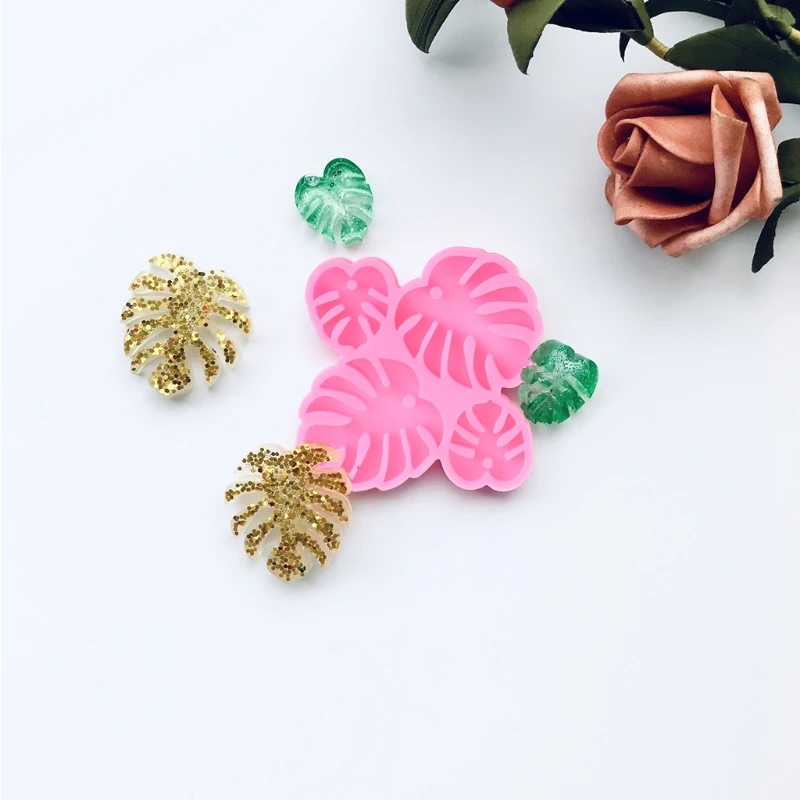 

DIY Valentine's Day Theme Love Earrings Monstera Leaves Ear Studs Epoxy Mold