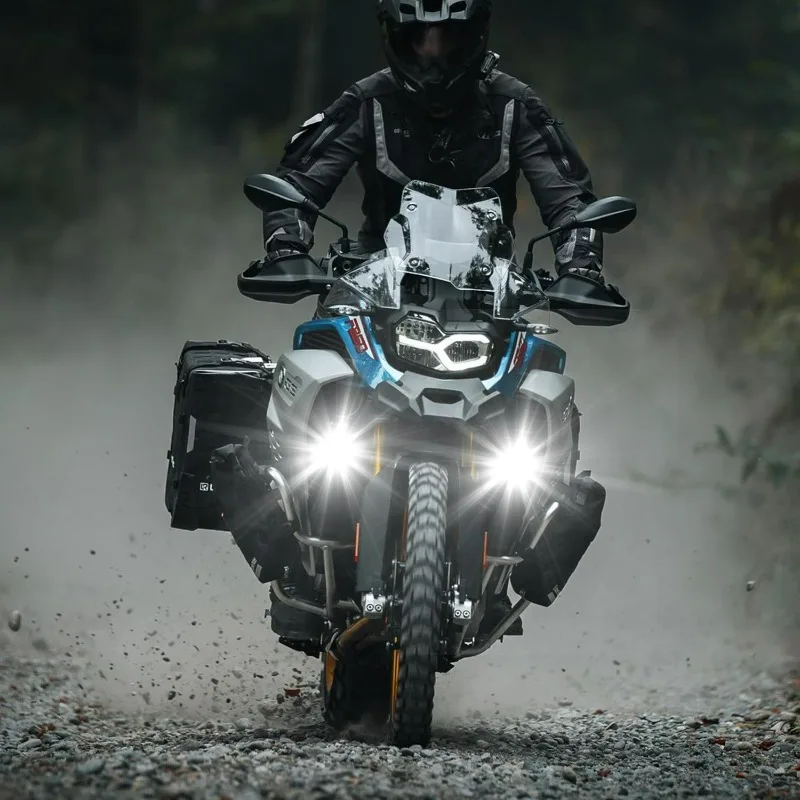 Universal Motorcycle LED Eagle Eye Shape Mini License Plate Light Turn Signal Turn Indicator Tail Rear Light Brake Fog Lamp Bulb