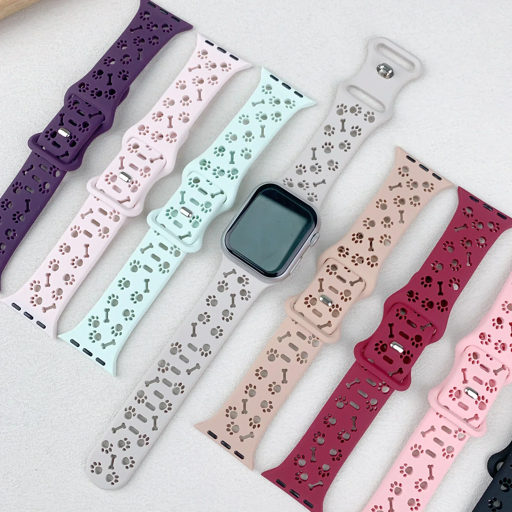 รูปสินค้า สายรัดข้อมือซิลิโคนลายอุ้งเท้าสุนัขสำหรับ Apple Watch