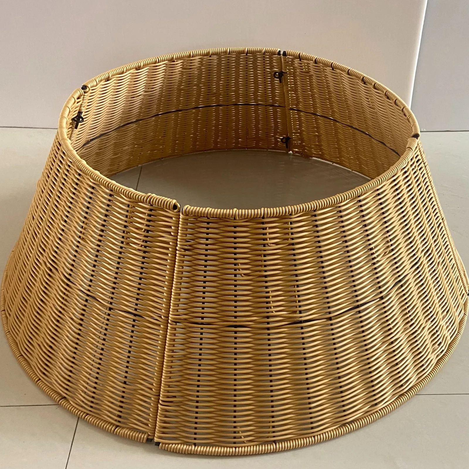 Rustic Christmas Tree Collar 28Inch Woven Wicker Tree Base Stand Cover For Artificial Holiday Decoration Ring Skirt Basket 5