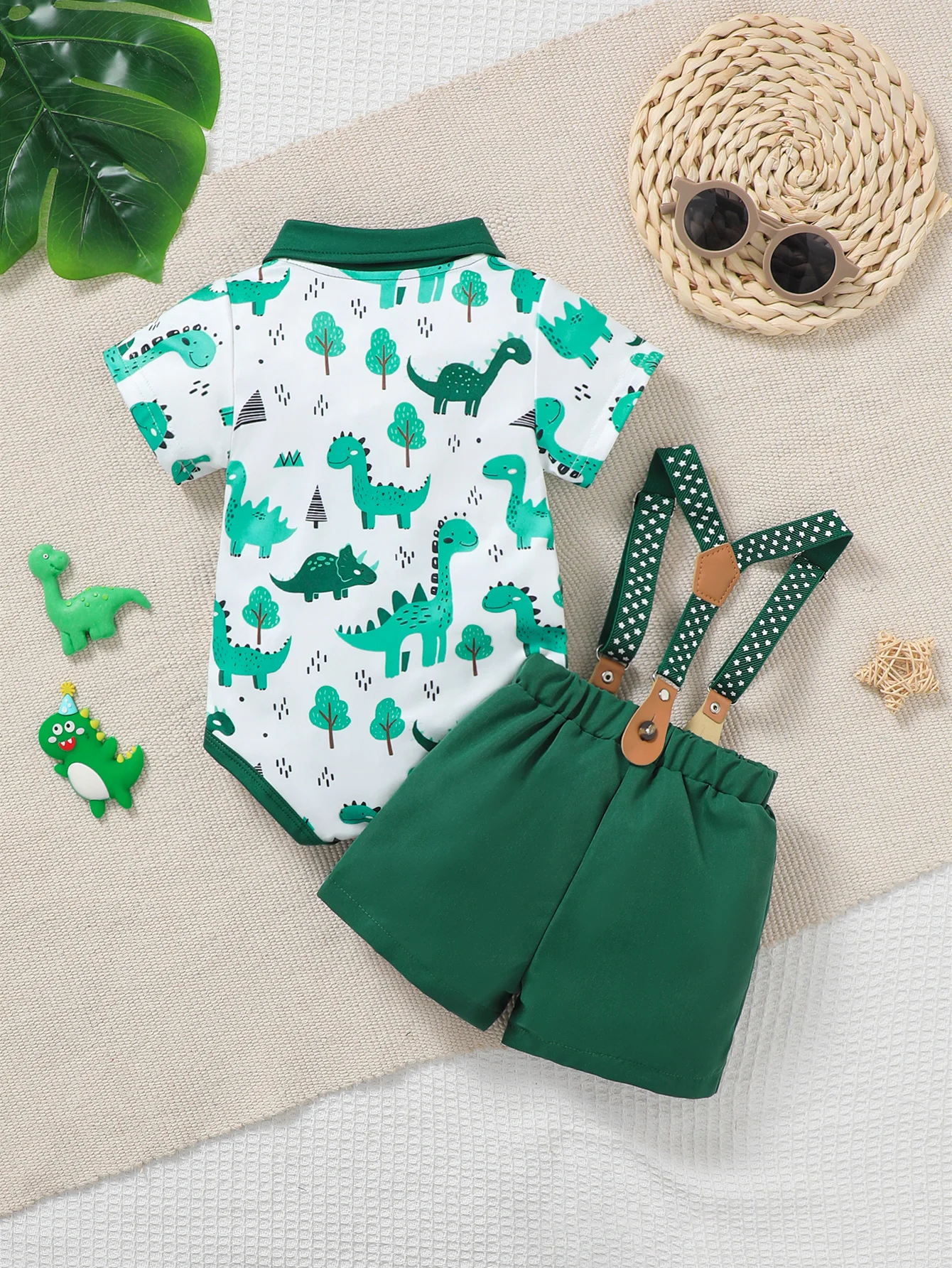 Baby Boy Summer Outfit 2-Piece Set Cartoon Dinosaur Print Polo Short Sleeve Romper with Fashionable Cute Overalls 2