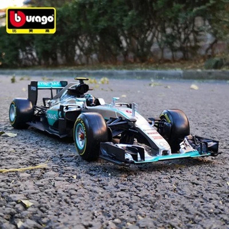 Bburago 1:43 2021 F1 Mercedes-Amg W12 E 44 # Lewis Hamilton 77 # Valtteri Bottas F1 Formula One Simulazione Modello Di Auto Da Corsa In Lega