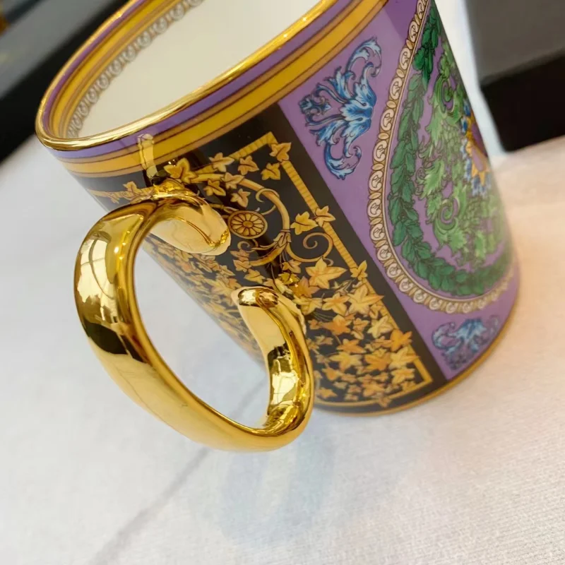 New European Gold Rim Coffee Cup Bone China Hand-painted Tea Cup Coffee Saucer Couples Mugs Gift Set Drinkware