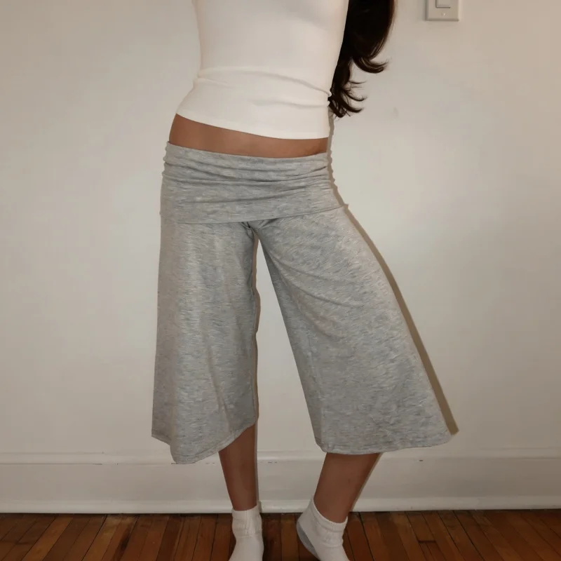 Women's Soft Flowy Wide-Leg Capri Pants