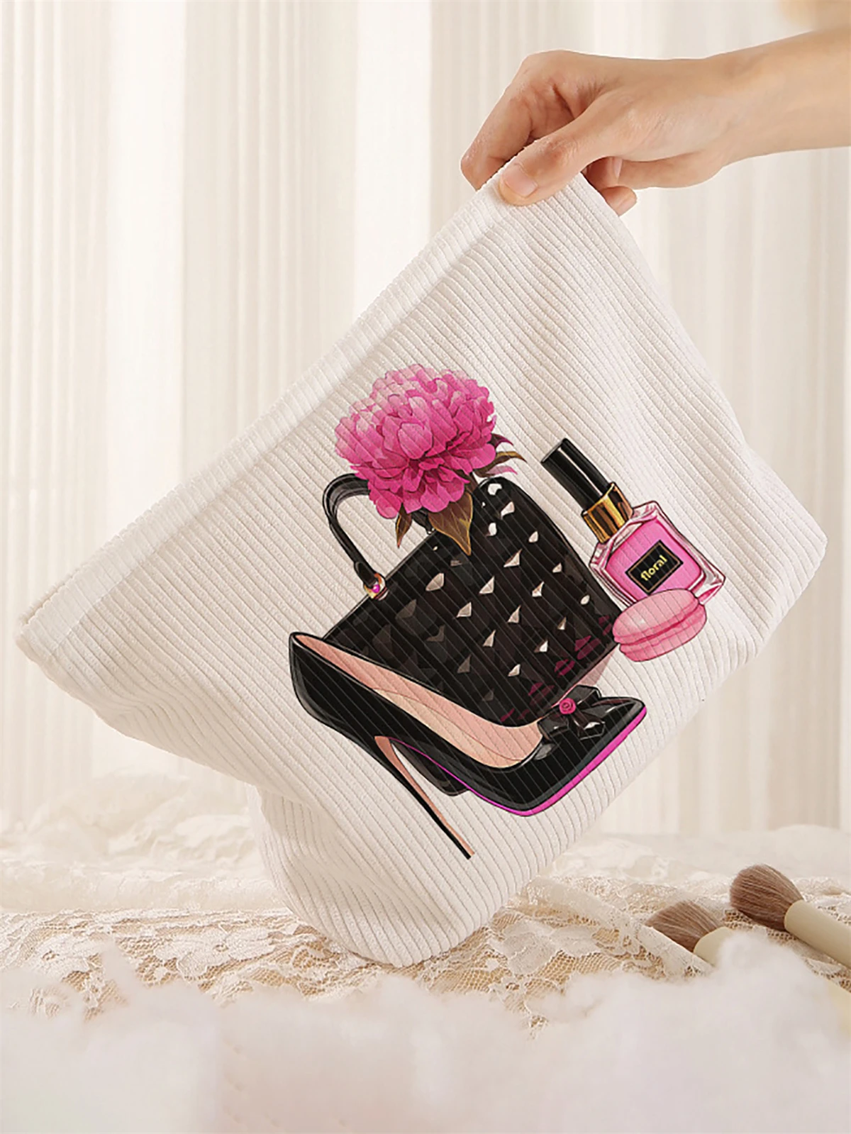 Corduroy makeup bag, lightweight zipper makeup storage box, multifunctional bag with lining