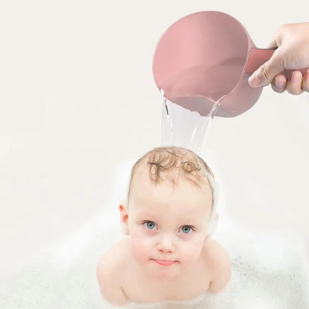 Frosted Baby Bathing Ladle Slip-resistant PP Hair Washing Baby Shampoo Bath Spoon for Kids Baby Bath Tool