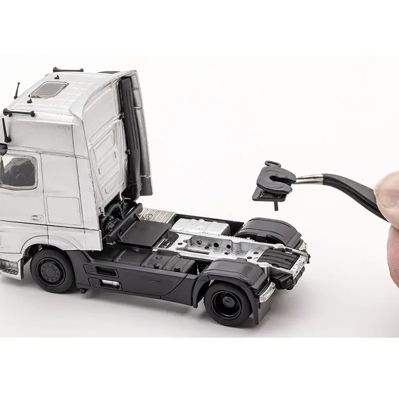 35R-001 GCD 1/64 ACTROS GIGASPACE 6×2 GCD 1:64 Actros Double Decker Car Trailer LHD Diecast Model