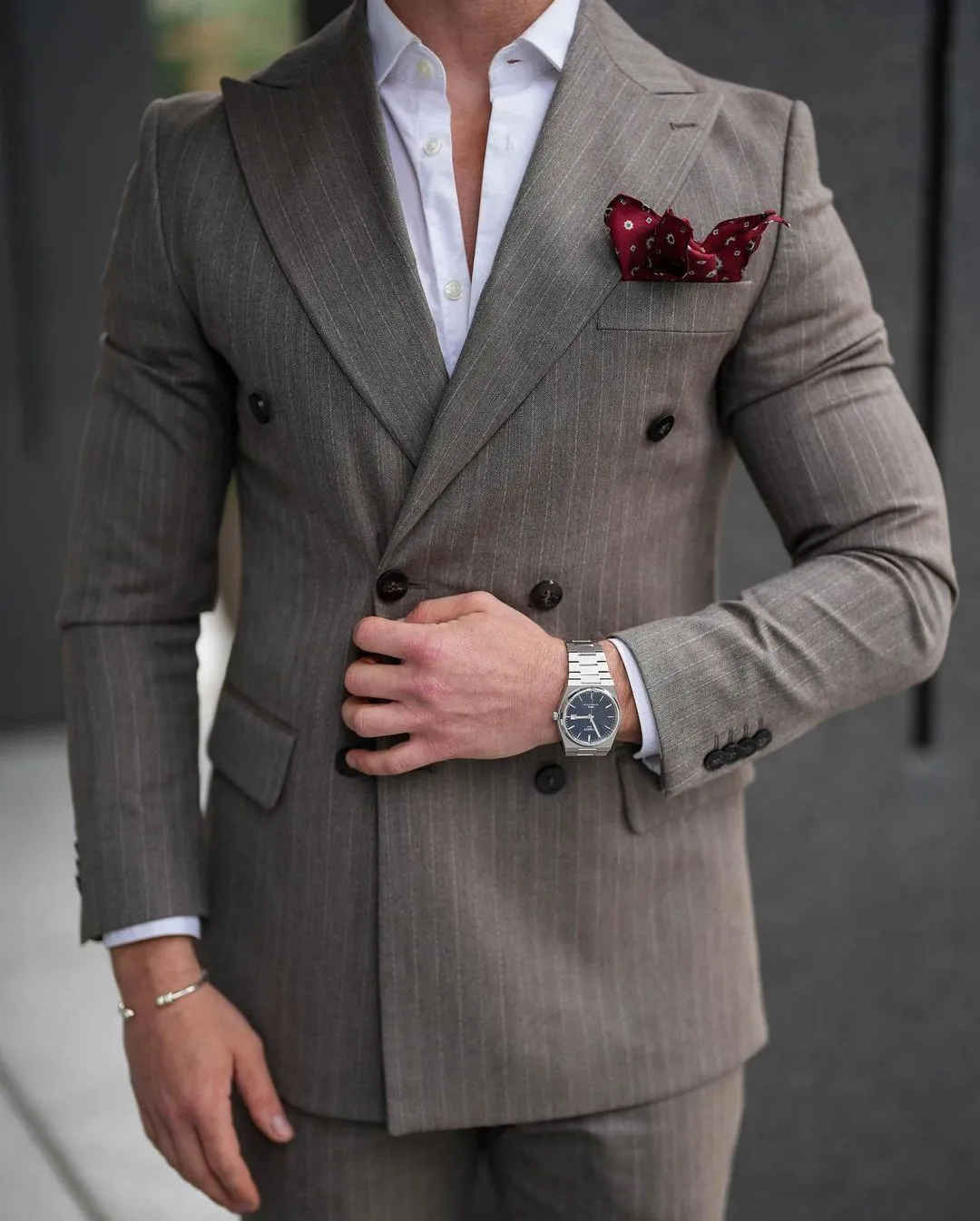 Men's Suit 2 Pieces Blazer Pants Double Breasted Peaked Lapel Business Pinstripes Work Wear FormalWedding Groom Costume Homme