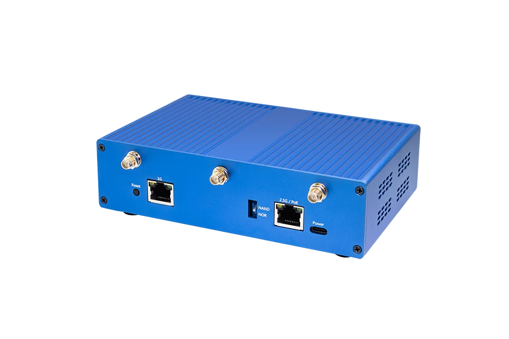 Banana Pi OpenWrt One Open Source Smart Router MediaTek MT7981B Dual-Band WiFi6