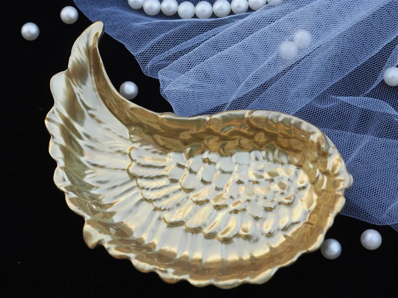 Description Picture 6 of itemAngel Wings Tray Silicone Mold DIY 3D Feather Shape Dish Jewelry Storage Display Plate Plaster Resin Casting Moulds Home Decor