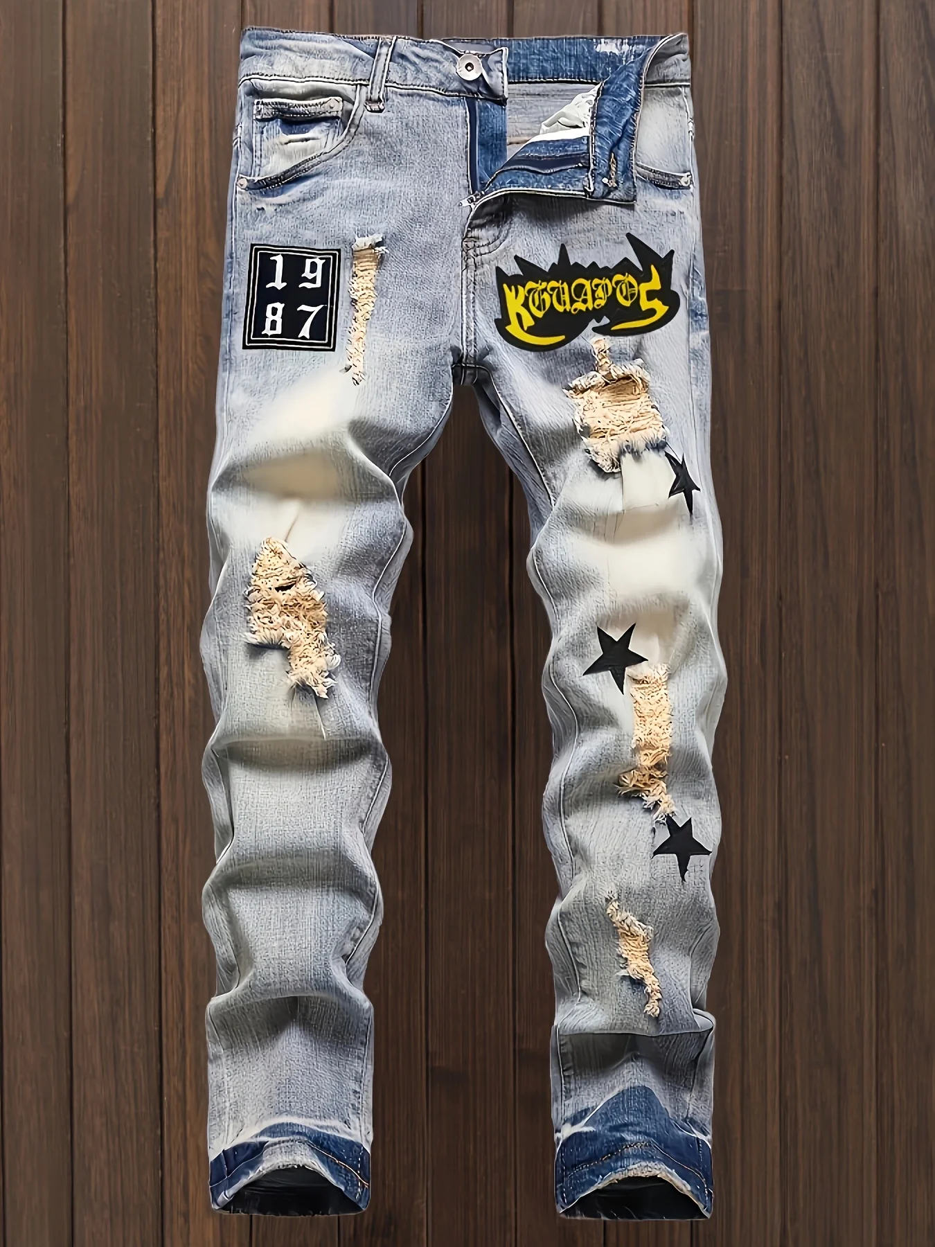 Regular Fit Mens Trendy Ripped Embroidered Alphabet Patches Denim Jeans Stretchy Casual Washed Novelty Barrel Style Pants