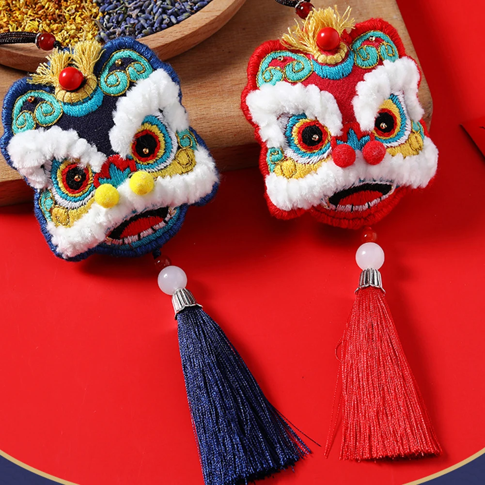 Chinese Amulet Lucky Fortune Dancing Lion Pendant DIY Embroidery Kit Handmade Material Bag Pack Needlework Talisman Pendant embroidery set embroidery kits