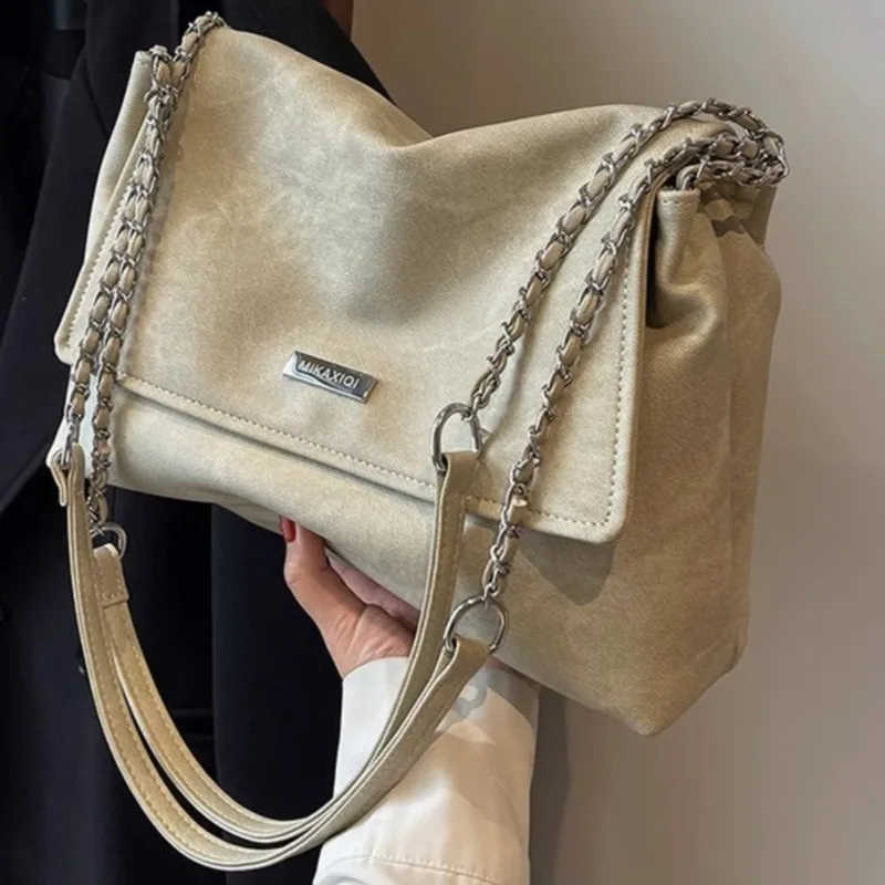Commuting Women's Large Capacity New Fashionable Niche Texture Chain Shoulder Bag Crossbody Tote Bag