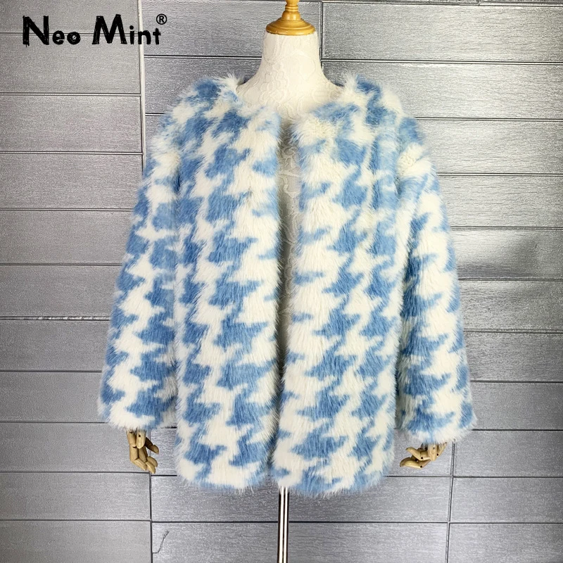 

Women Faux Fur Coat Long Winter Warm Jacket Houndstooth Mix Color Fashion Elegant Fox Fur Clothes Fluffy with Pockets