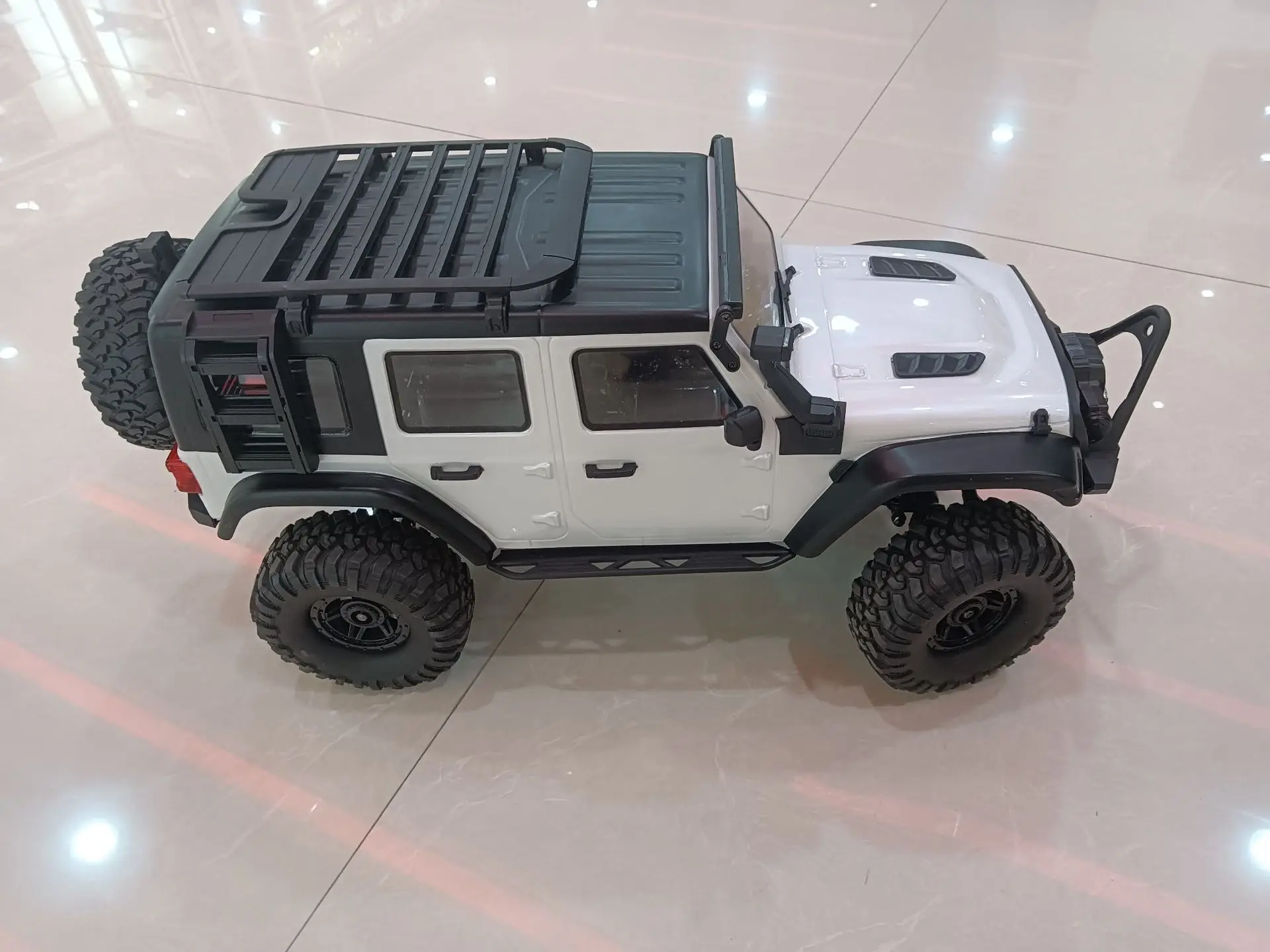 Rc Climbing Car Rtr Vehicle 2.4g Full Proportional Rock Crawler 1/10 Hb Remote Control R1011 Car R1014 4wd Off-Road Truck Toys 3