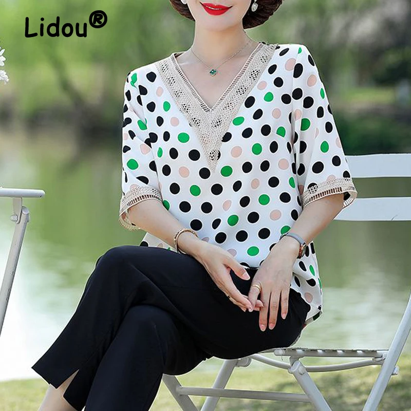 

Women's Dot Floral Print Hollow Lace Patchwork Elegant Blouse Summer Fashion V Neck Short Sleeve Shirts Ladies Loose Tops Blusas
