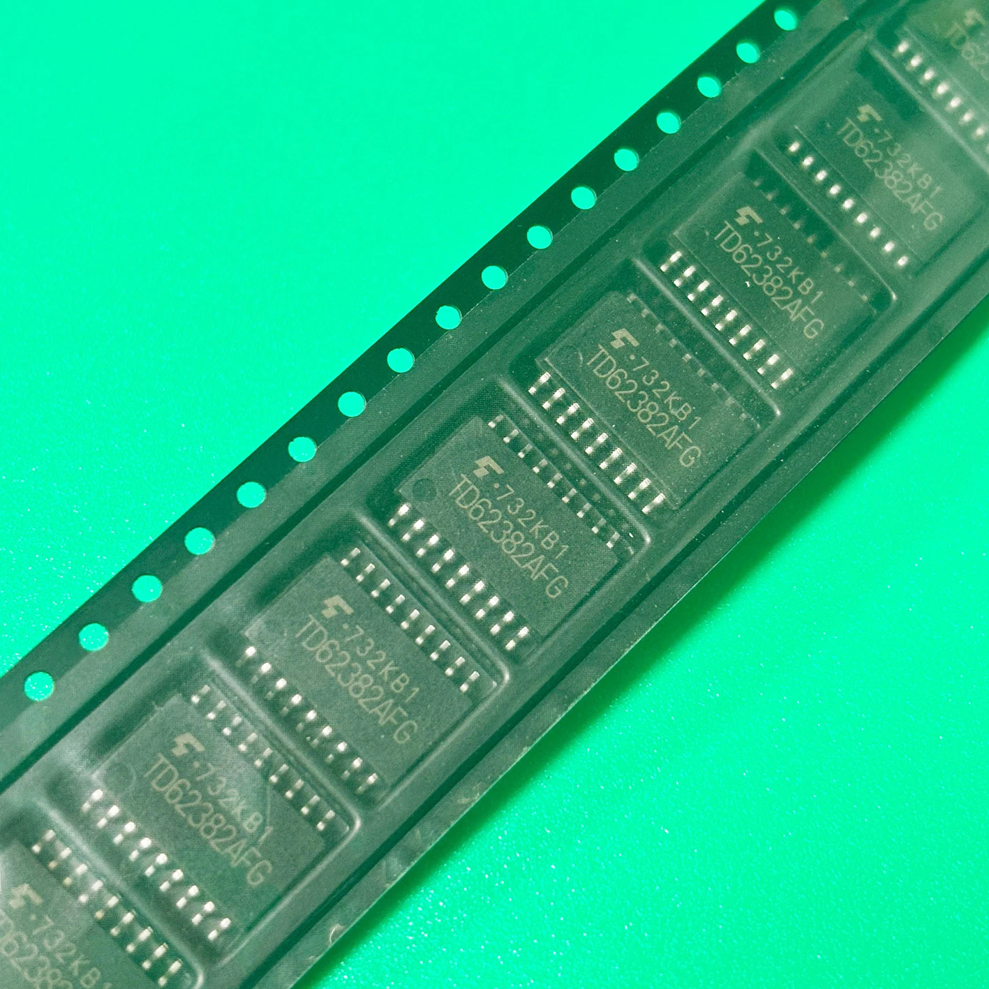 

5 шт./лот TD62382AFG SOP18 TD62382AF G 8CH активный драйвер раковины с низким входом TD62382A FG TD62382 AFG TD 62382AFG 62382