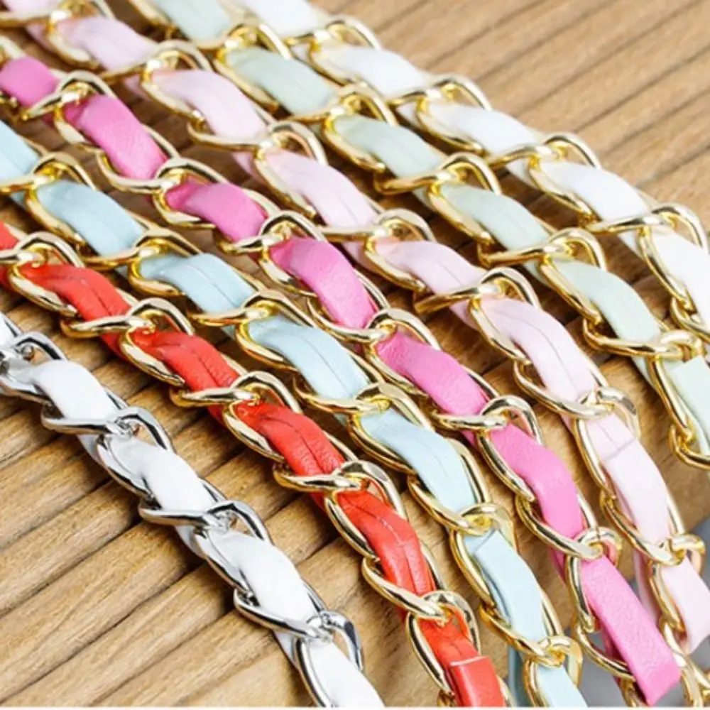 รูปสินค้า กระเป๋าถือ Crossbody ปรับสายได้ หนัง PU พรีเมียม