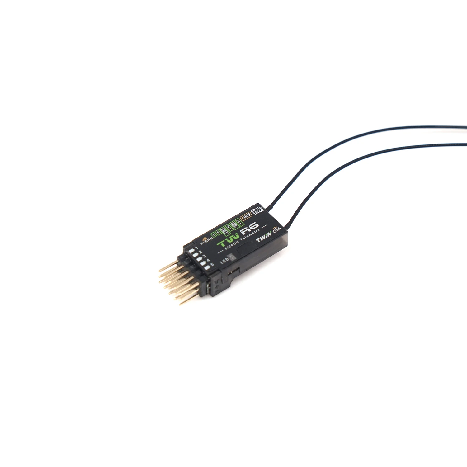 Vue de dessus du récepteur FrSky TW R6 montrant les ports SBUS et PWM