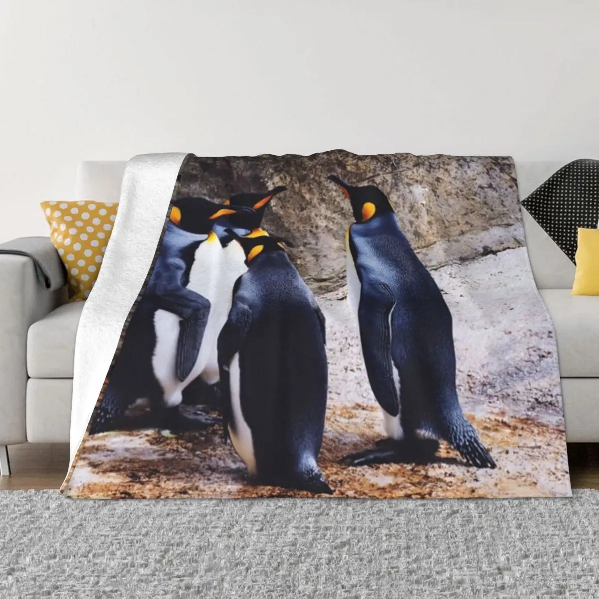 

Singing Penguin Soft Throw Blanket Animal Pattern Blankets Lightweight Tufted Fuzzy Flannel Fleece Throws Blanket for Sofa Couch