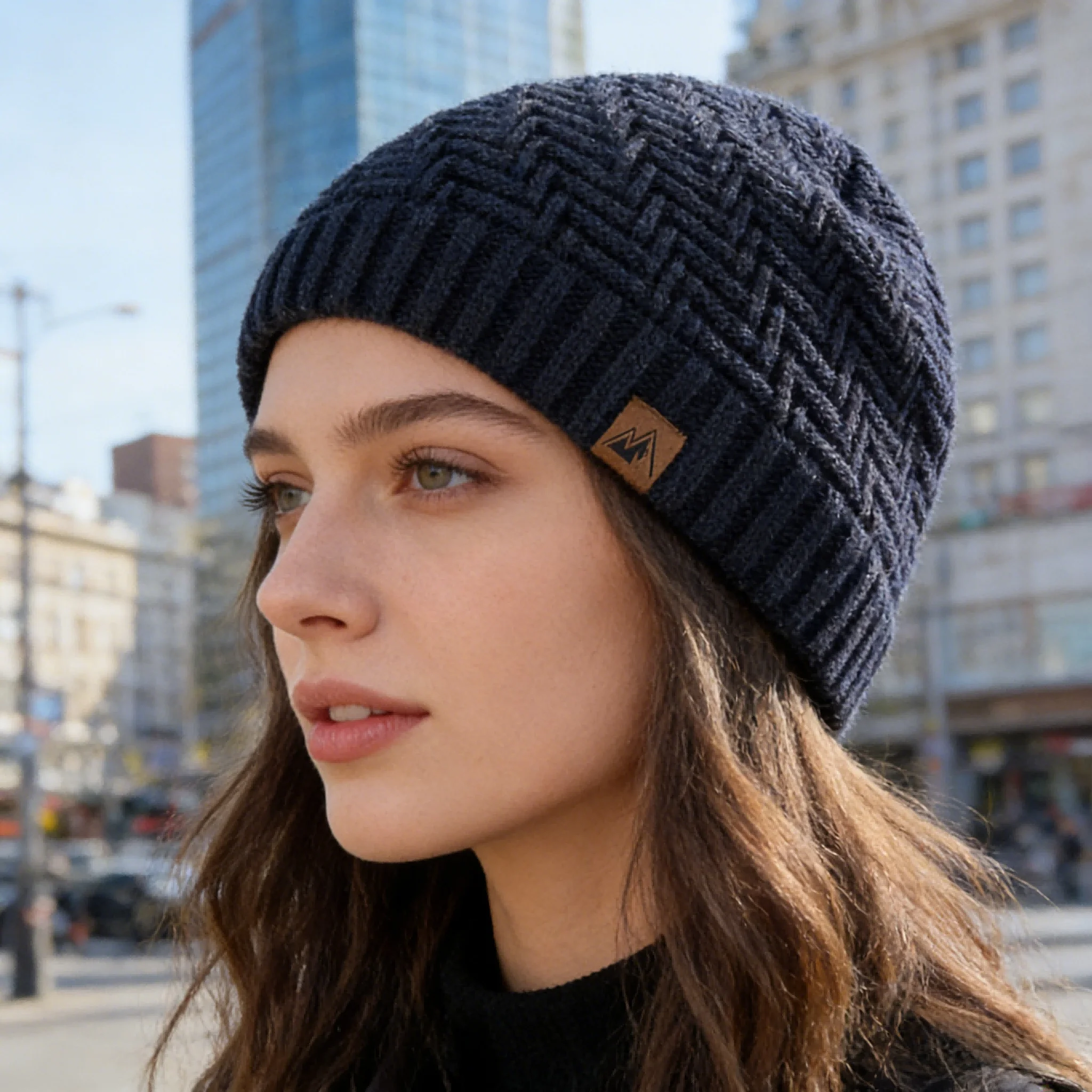Heißer Verkauf Unisex Peak Labal Winter Hüte Mode Gestrickte Hüte Für Männer Frauen Beanie Cap Outdoor Plüsch Fell Gefüttert Warme Sport Hut – Detail 6