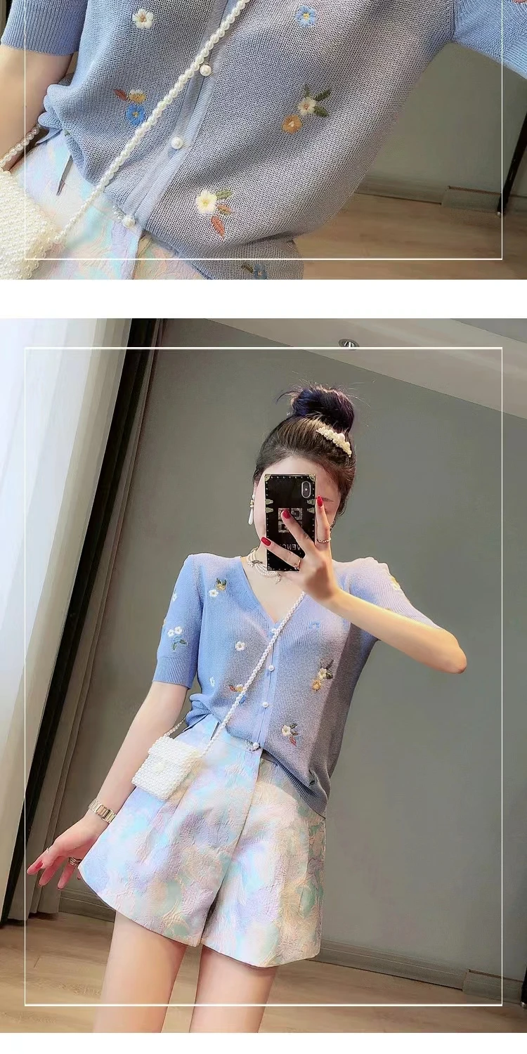 Summer v-neck short ice knit top Women's green bubble sleeve flower embroidery slim slim T-shirt