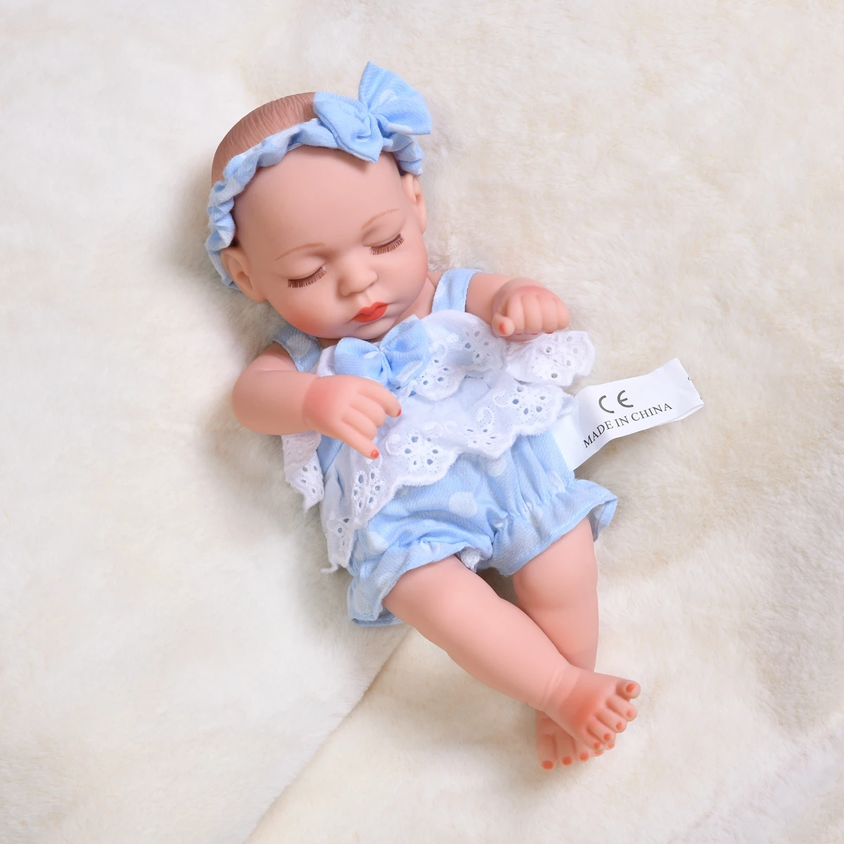 フルシリコンのリボーンドール　約30㎝の女の子 Amazon | YRZGSAWJ リボーンドール 女の子 リアルドール