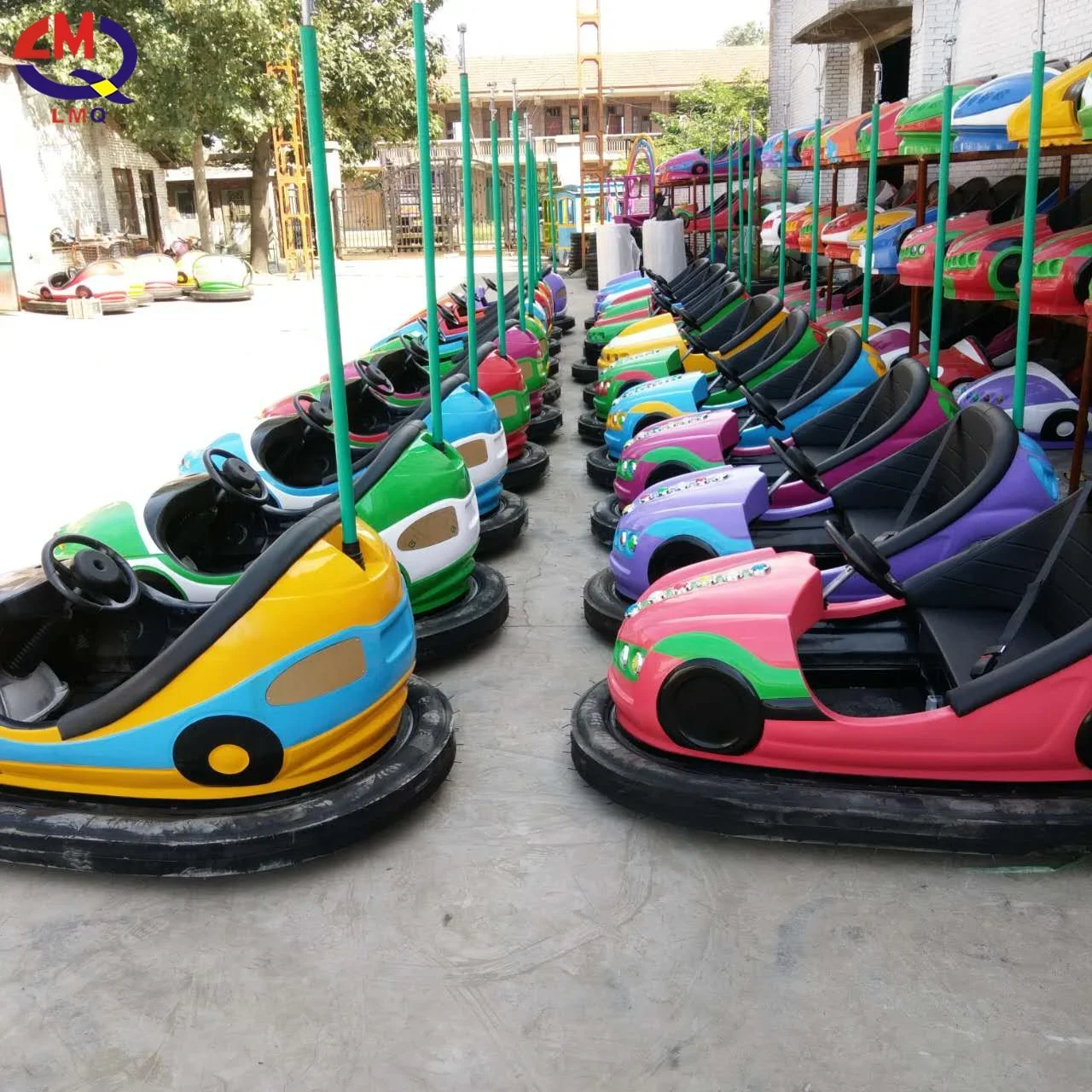 Indoor and Outdoor Adults Kids Amusement Park Rides Electric Battery Operated Floor Bumper Car 5