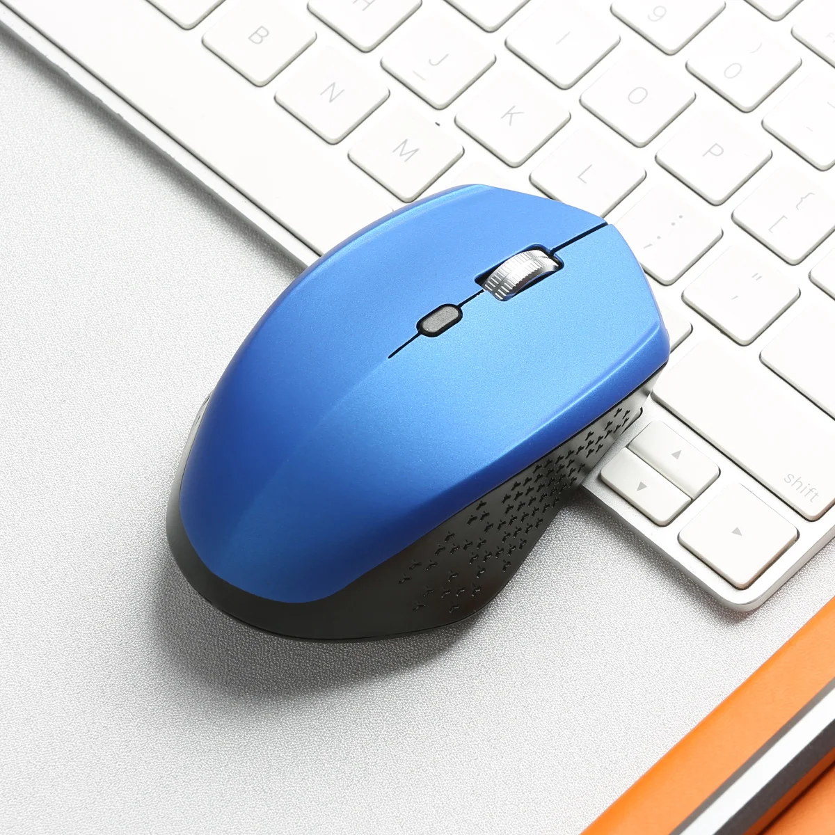 Ergonomic Wireless Mouse with Adjustable DPI and USB Receiver - Multi-Color Options