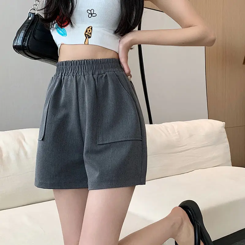 Elastic Waisted Suit Pants with A Luxurious Sense of Drape for Women's 2024 New Summer High Waisted Loose Outer Wide Leg Shorts