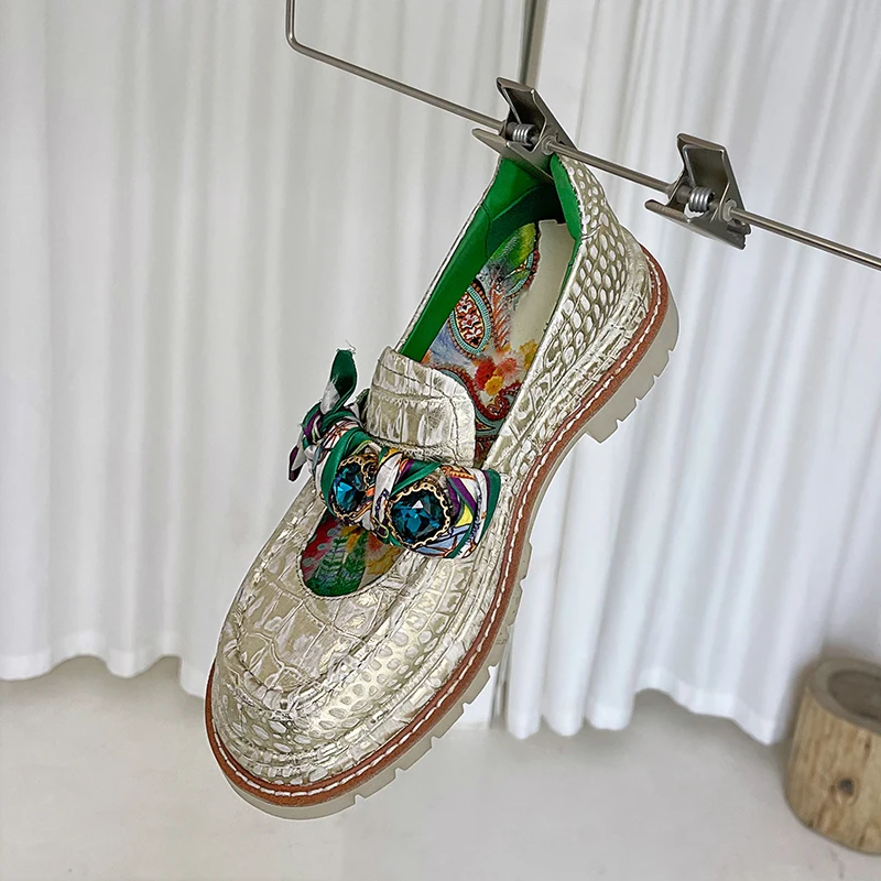 

Women Loafers New Leather Bling Rhinestone Single Shoes Thick Sole Height Increase Round Toe Platform Shoes Ladies Casual Shoes