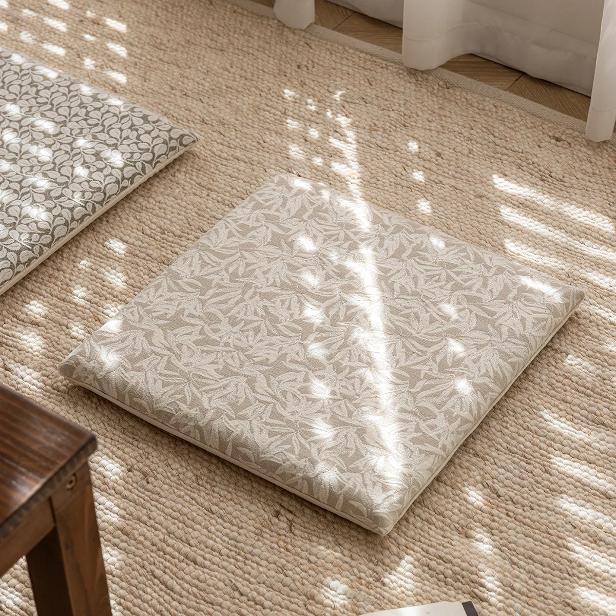 메모리폼 시트 쿠션 사무실용 다양한 스타일 프랑스식 창문 시트 다다미 코어 포함 라이트 크리미 스타일 사각 쿠션