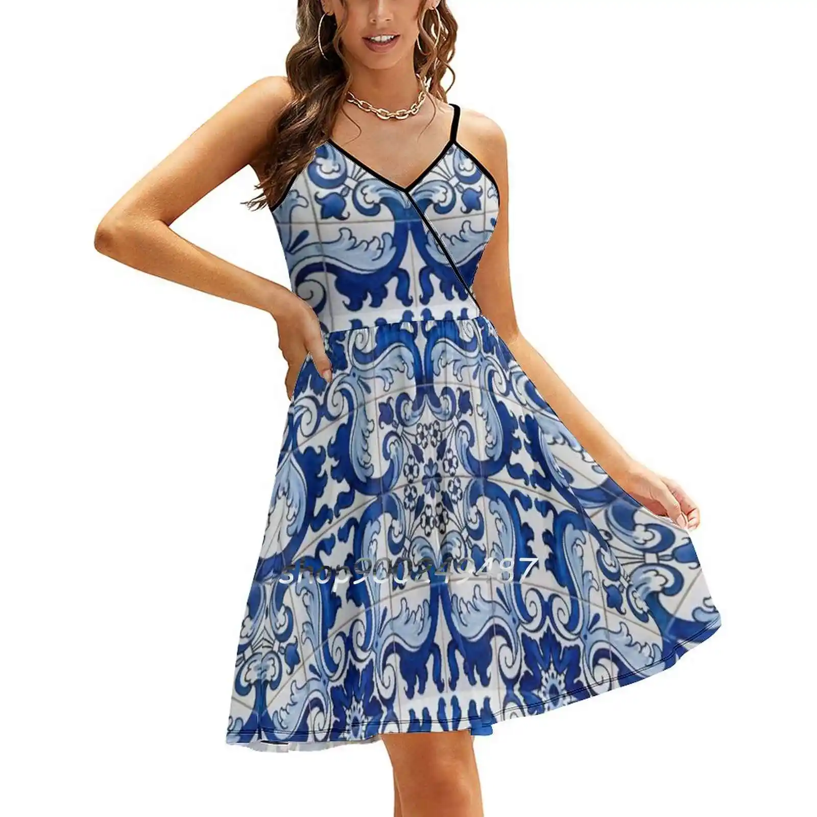 

Antique Classic Lisbon Blue Azulejo Tile Floral Pattern Sweet Summer Casual Sling Dresses Korean Women Sexy Sundress Azulejos