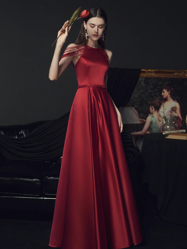

Wine Red Satin Prom Dresses 2022 Sexy Halter Sleeveless A-Line Floor-Length Simple Long Women Formal Evening Gowns With Beading