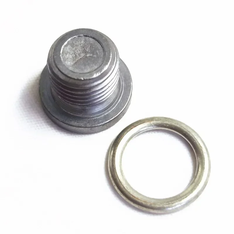 Car Oil Drain Plug & Gaskets Screw Bolt For Audi A3 8P A4 B8 A6 C6 VW Polo Tiguan Passat B7 Golf 7 6 MK6 MK7 N0138157 oil drain plug