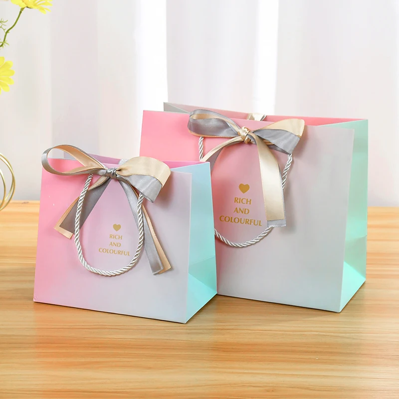 

1Pc Gradient Paper Gift Bag With Ribbon Handhold Shopping Bag New Year Birthday Candy Cake Packaging Bag