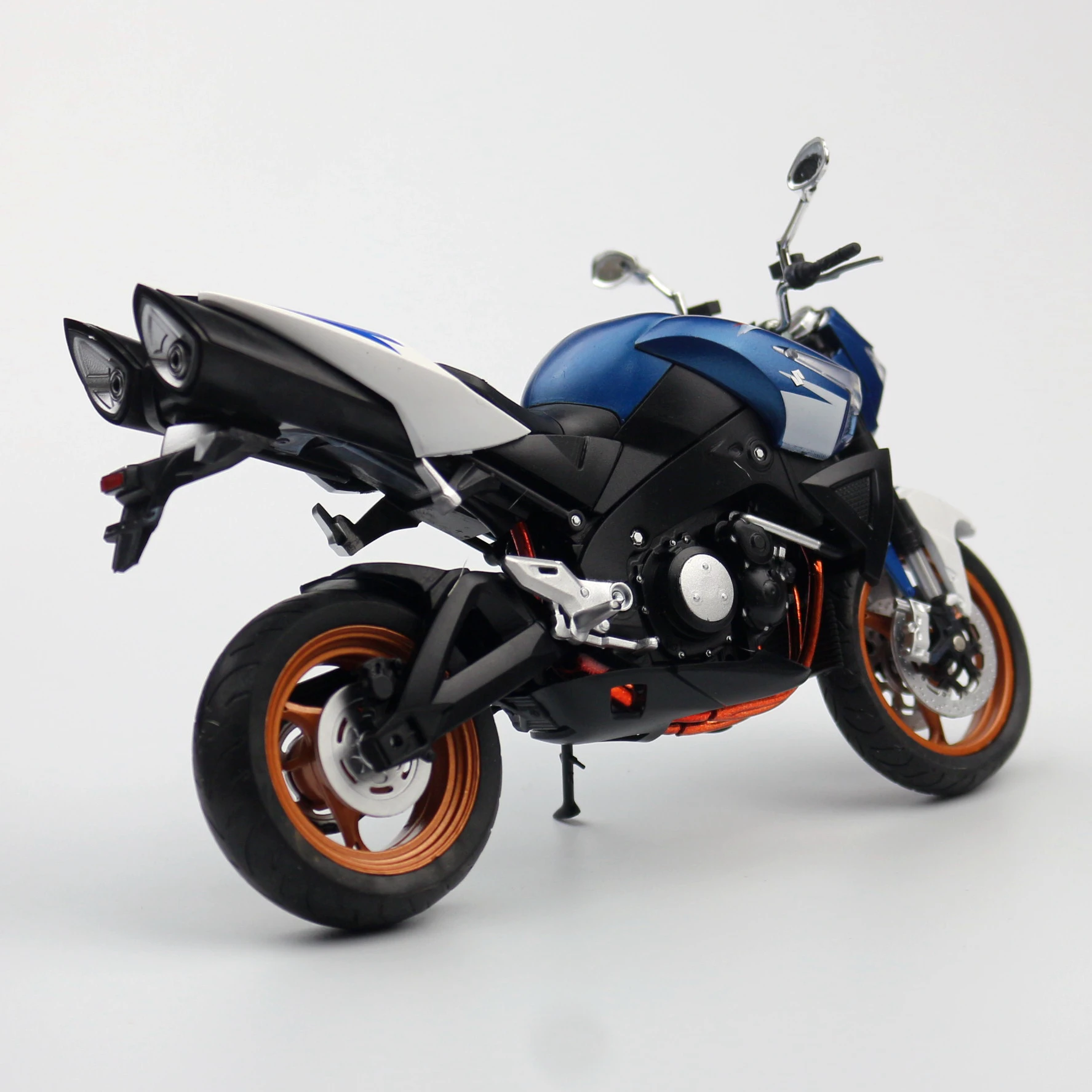 1/12 Suzuki B-King Yarış Motosikleti Diecast Model Alaşım Döküm Model Araba