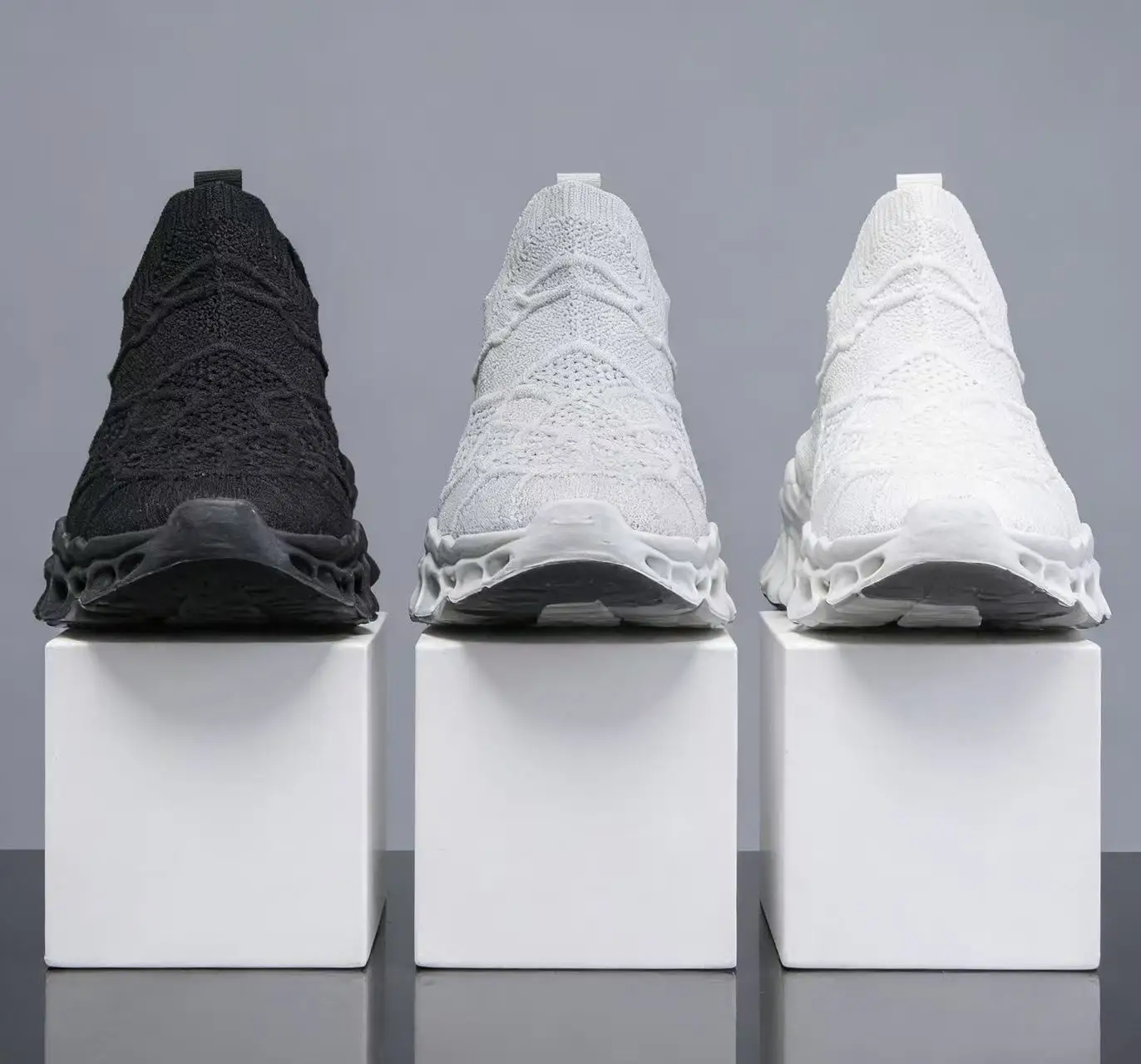 Stylische Leichte Herren-Freizeitschuhe Neuer Stil Atmungsaktives Mesh-Gewebe Klingensohle Bequeme Modische Herrenschuhe – Detail 1