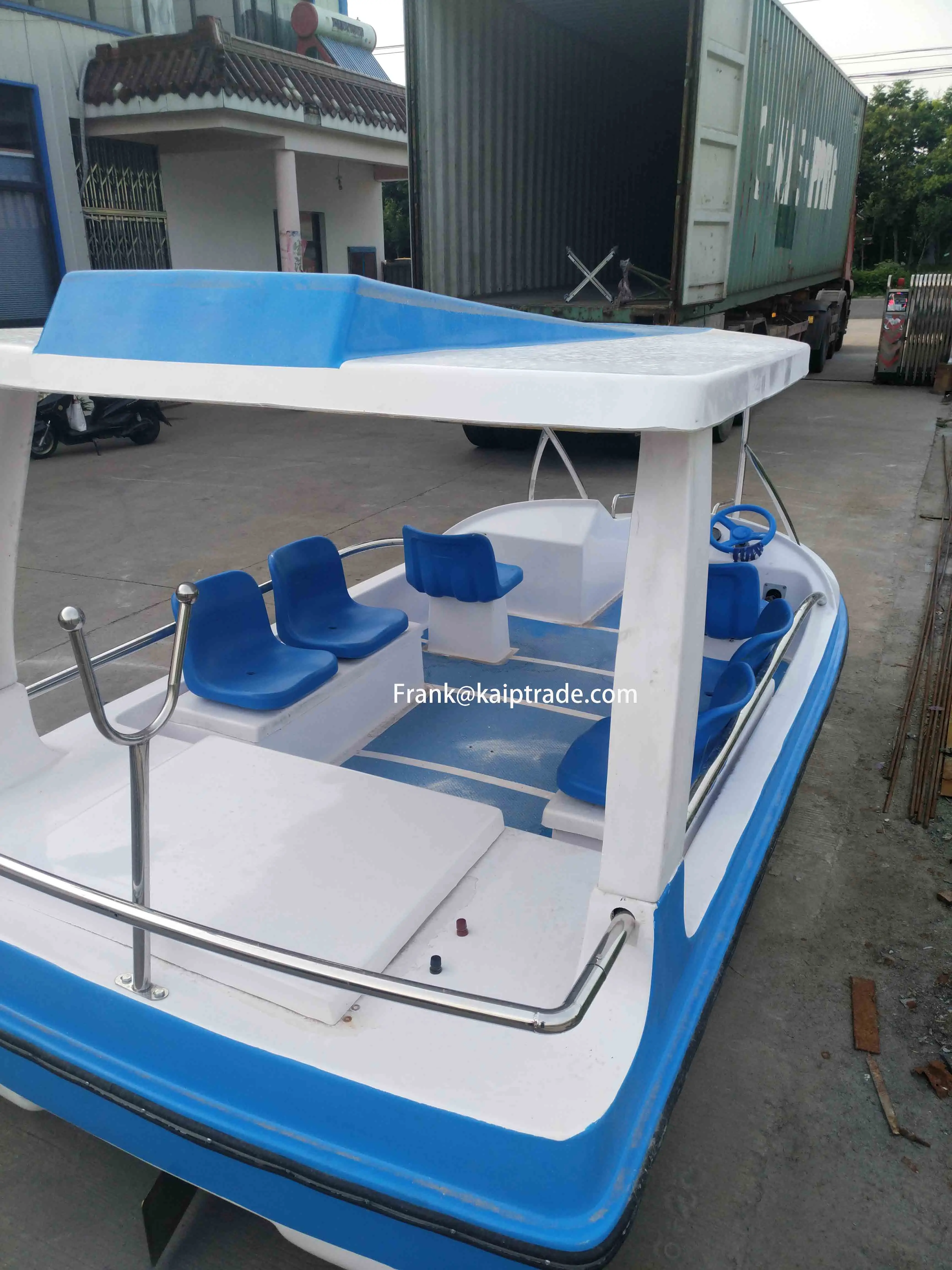 8 passagers automatic drain out water ​drainage electric leisure adjustable low high speed fiberglass battery boat with table