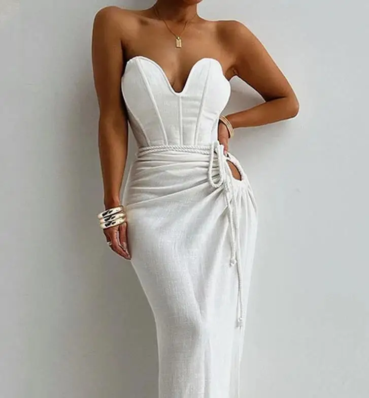 Рисунок 3 - Женское длинное платье на завязках