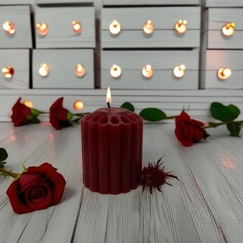 Low Temperature Thorn Drip Candle for Wellness and Relaxation & Romantic Low Melting Point Massage Sex Candle Bdsm Toys